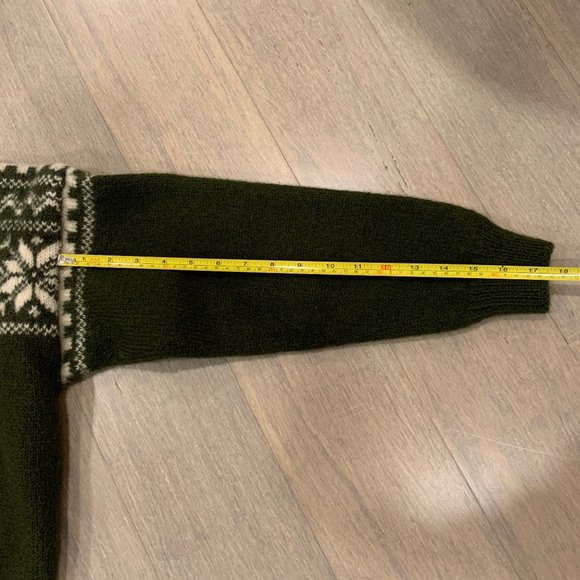 Vintage Wool Knit Sweater - Picture 7 of 8